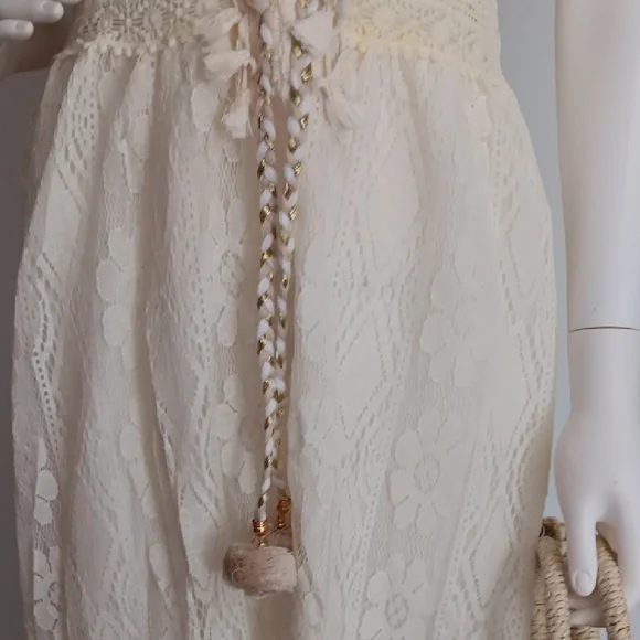 NWOT Beige Lace Spaghetti Strap Sundress - Picture 5 of 11